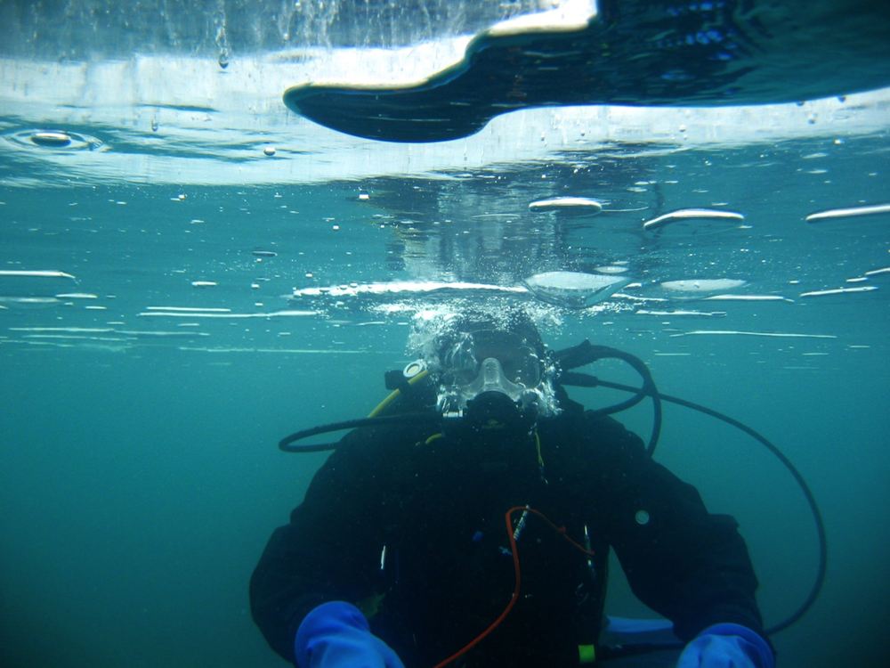 Urisee — Ice Dive — photo 09